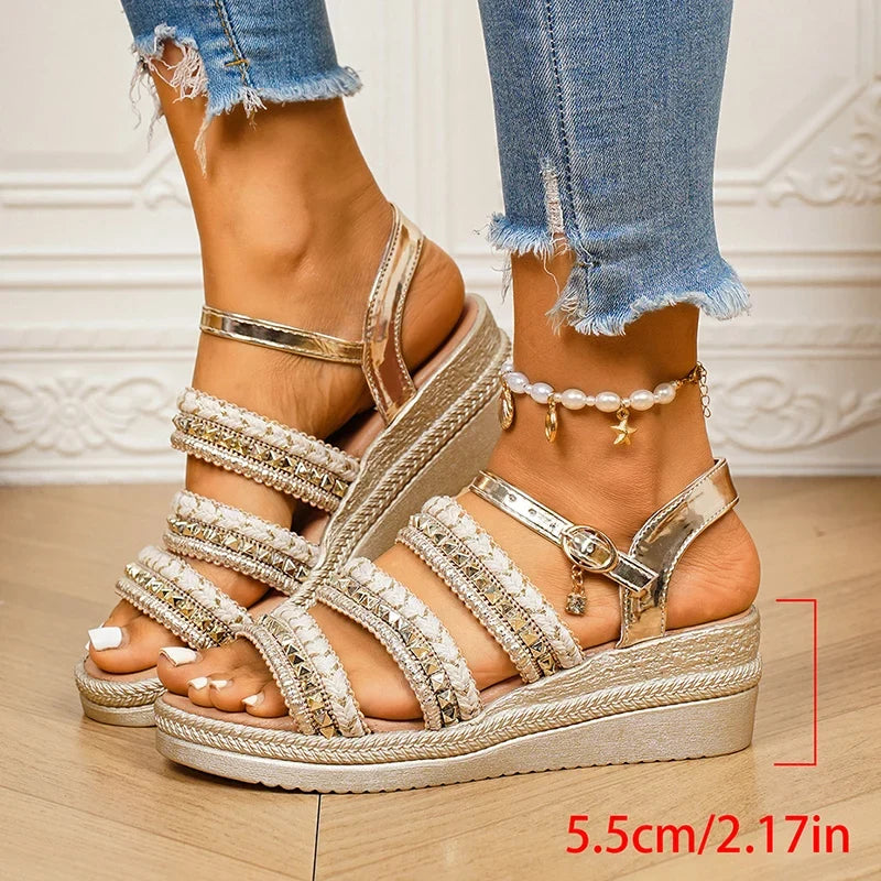 Luxury Golden Wedges Heel Sandals Women Gold Rivets Chunky Platform Sandles Woman Fashion Woven Thick Bottom Gladiator Sandals