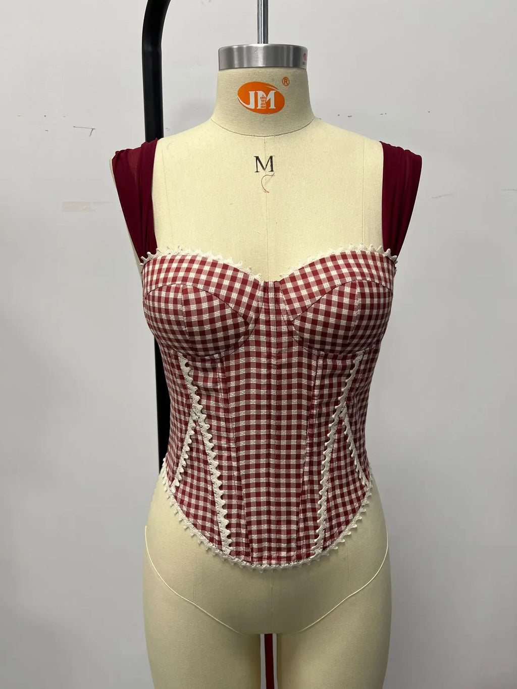 Retro French Jacquard Red Plaid Camisole 2026 Women Sexy Lace Trim Spliced Off Shoulder Chest Wrapped Fishbone Chest Party Tops