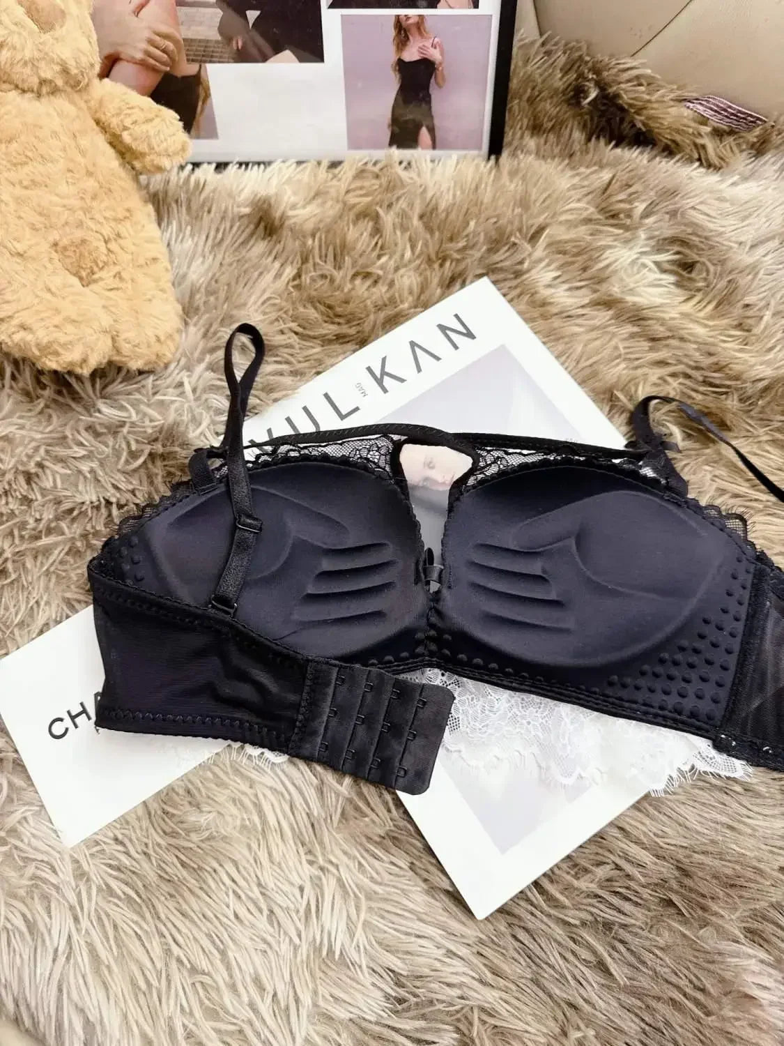 MOYISU Push Up Bra for Small Bust - French Chic Lace Bralette Set, Wireless Comfort Support Anti-Sag Underwear for Petite Women