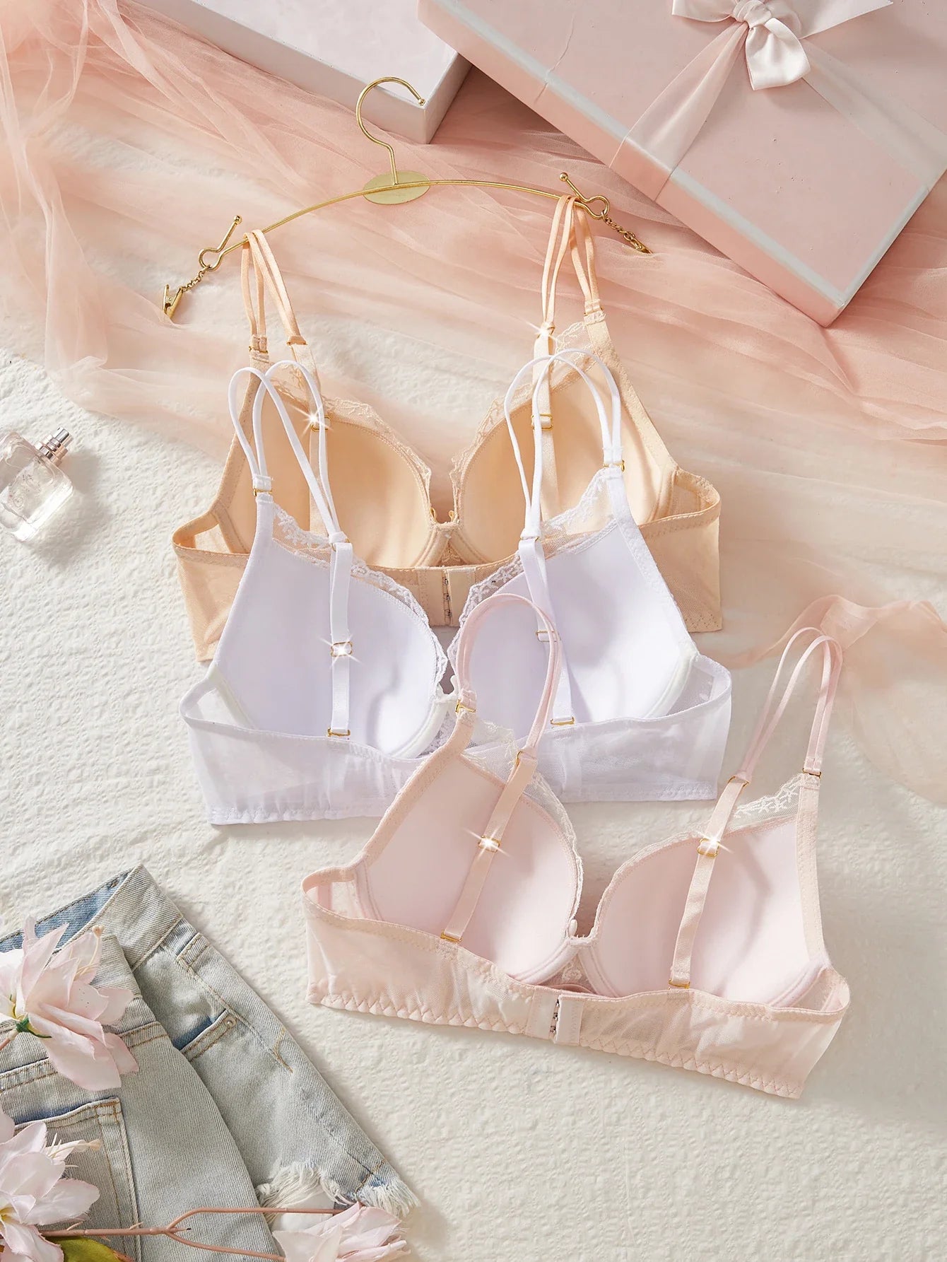 3-Pack Women's Underwear Set Lace Floral Fabric Push-Up Bra for Women Underwire Unpadded Sexy Lingerie Set