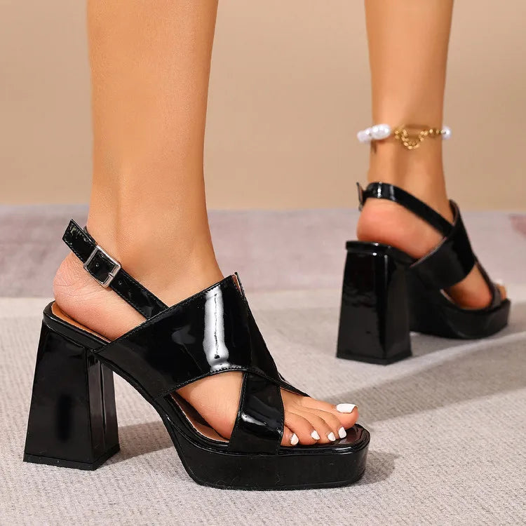2026 Summer Retro High Heel Sandals - Back Buckle Straps for A Casual and Stylish Date-Wear Women's Shoes