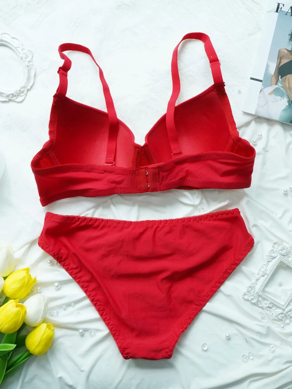 New Style Sexy Bras For Women Lingerie red Female Push Up Underwear Four season collection bra 2-piece set B6005