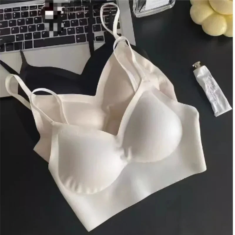 MOYISU Slim Back Bras Women with Small Breasts Gathered Up To Close The Breast with A Backless Bra Cover Without Underwire