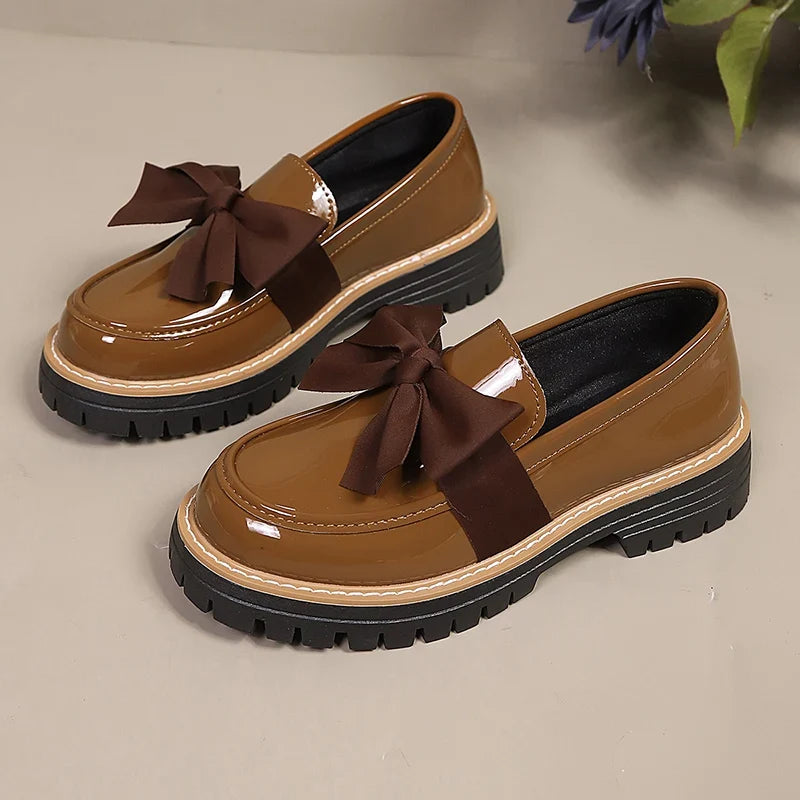 Fashion Bowknot Brown Loafers for Women 2026 Autumn Slip On Patent Leather Shoes Woman Comfort Plus Size 43 Platform Loafers