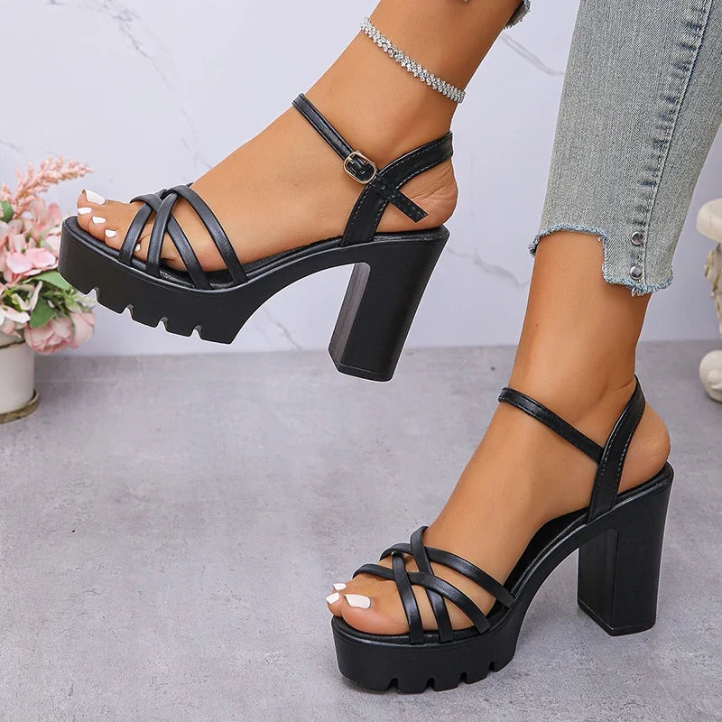 Women's Ankle Buckle High-Heeled Sandals New Style Cross Strap Platform Sandal Female 2025 Outdoor Thick Heel Sandalias Mujer