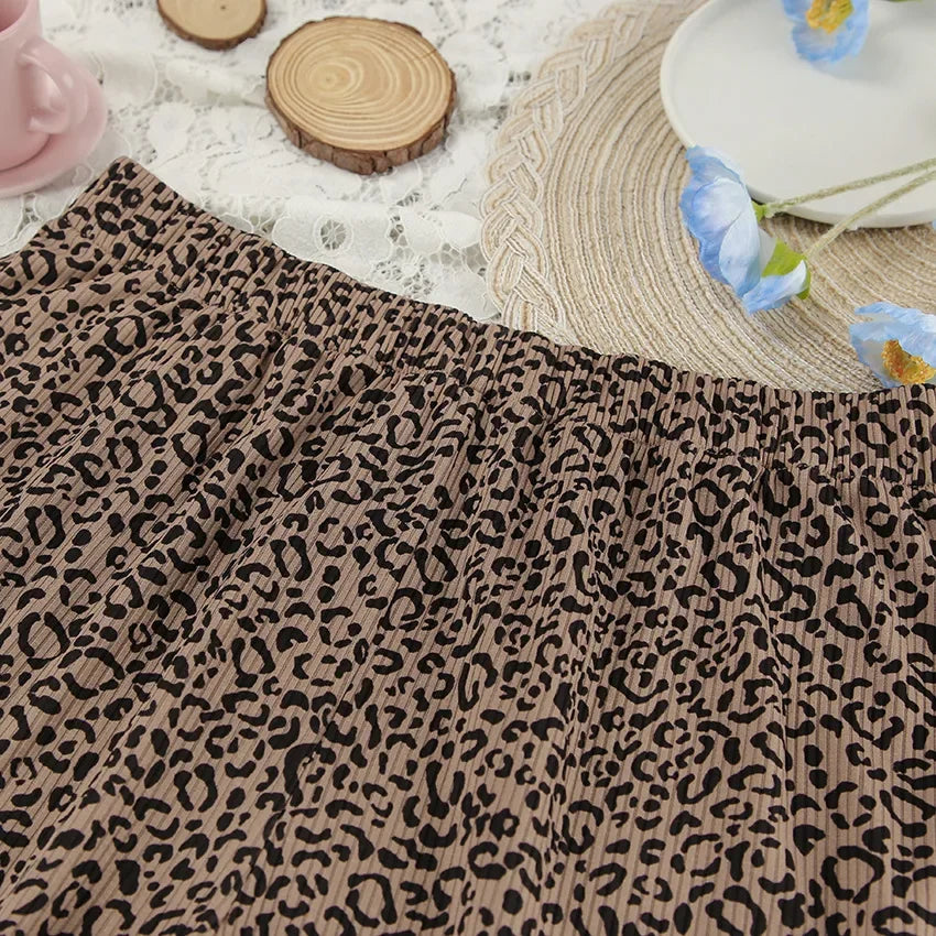Women Leopard Print Pleated Pajama Set Ruffle Short Sleeve Crop Top Elastic High Waist Shorts Soft Casual Loungewear Sleepwear