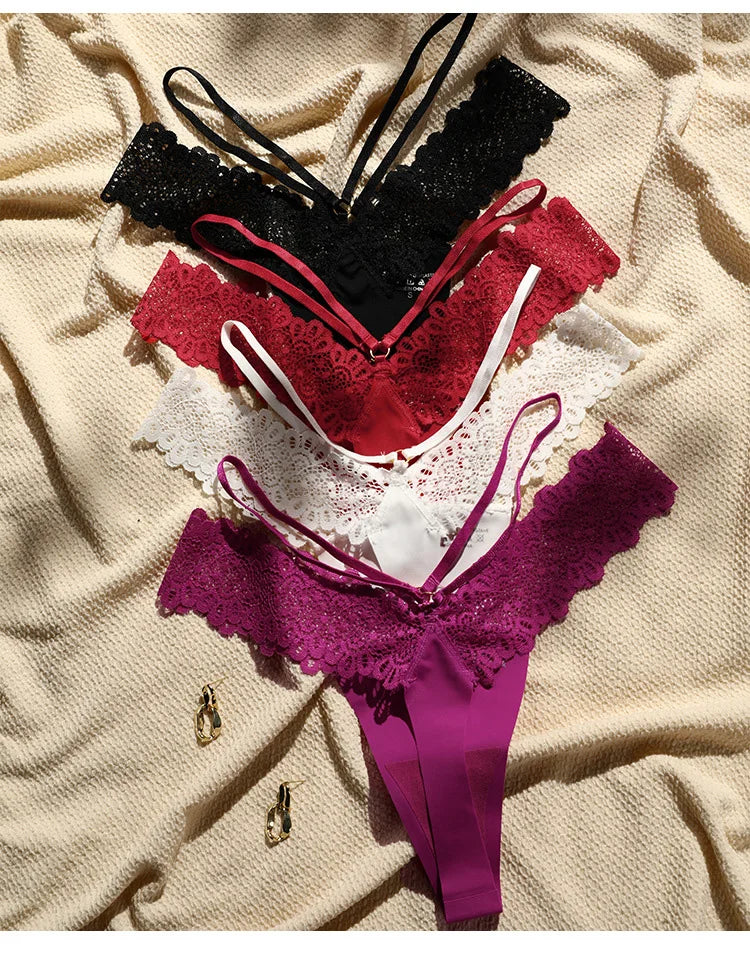 Lace Girls G String Thin Sexy Panties Seamless Women Briefs Ice Silk Thong Hollow Out Low Waist Underwear Female Lingerie