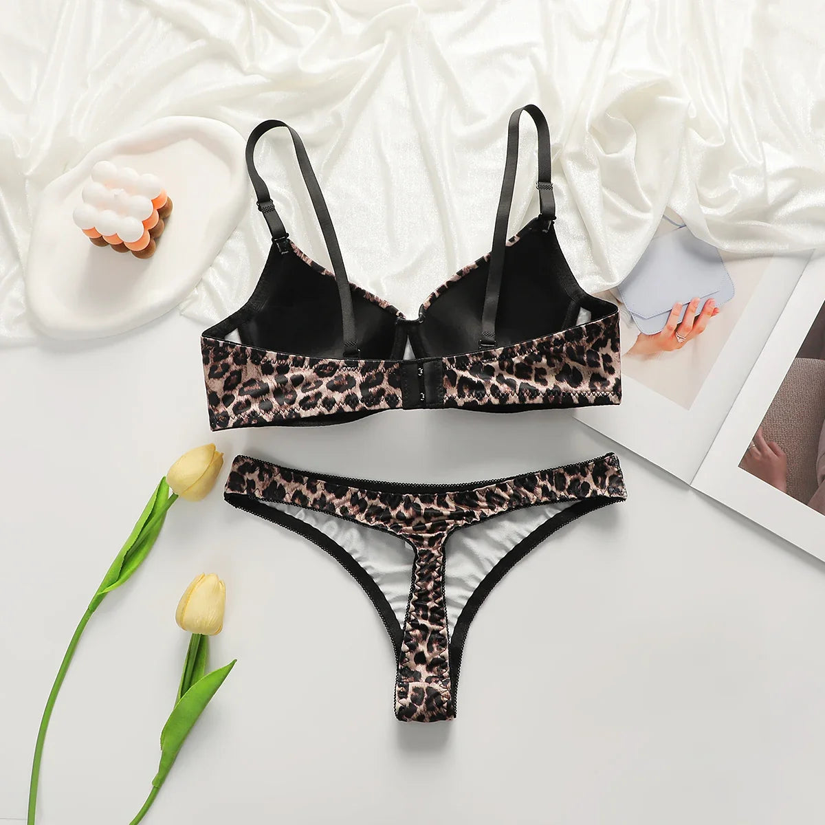 New leopard print European and American 3/4 cup lingerie paired with thong sexy women's underwear set push up bra B2087