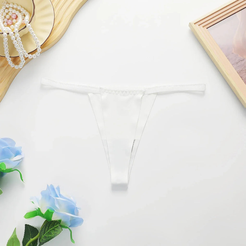 Women's New Multi-Color Invisible Casual Sexy Simple And Comfortable Solid Color Thong Underwear C359
