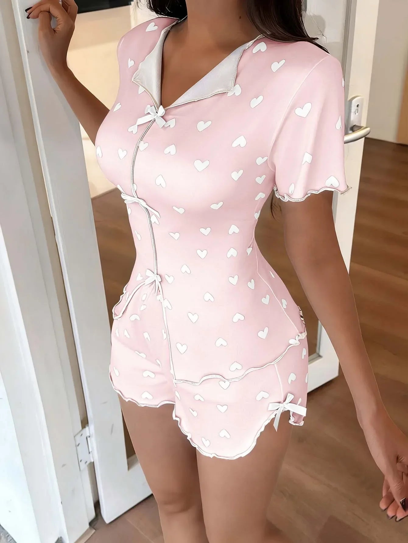 Women 2 Pieces Pajamas Set Heart Printed Short Sleeve T-shirts and Shorts Sets Casual Home Wear Loungewear Summer Sleepwear