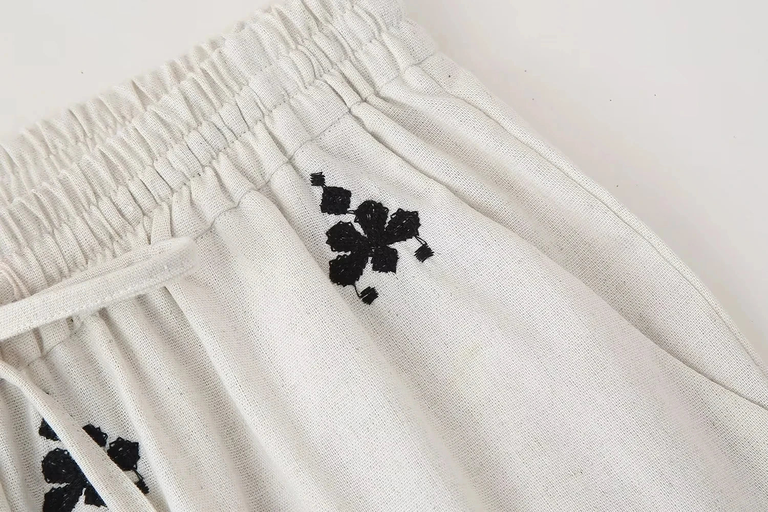 Foridol Geometric Pattern Embroidery Long Pants Women Wide Leg Beige Casual Summer Pants Elastic Waist Drawstring Pants 2025