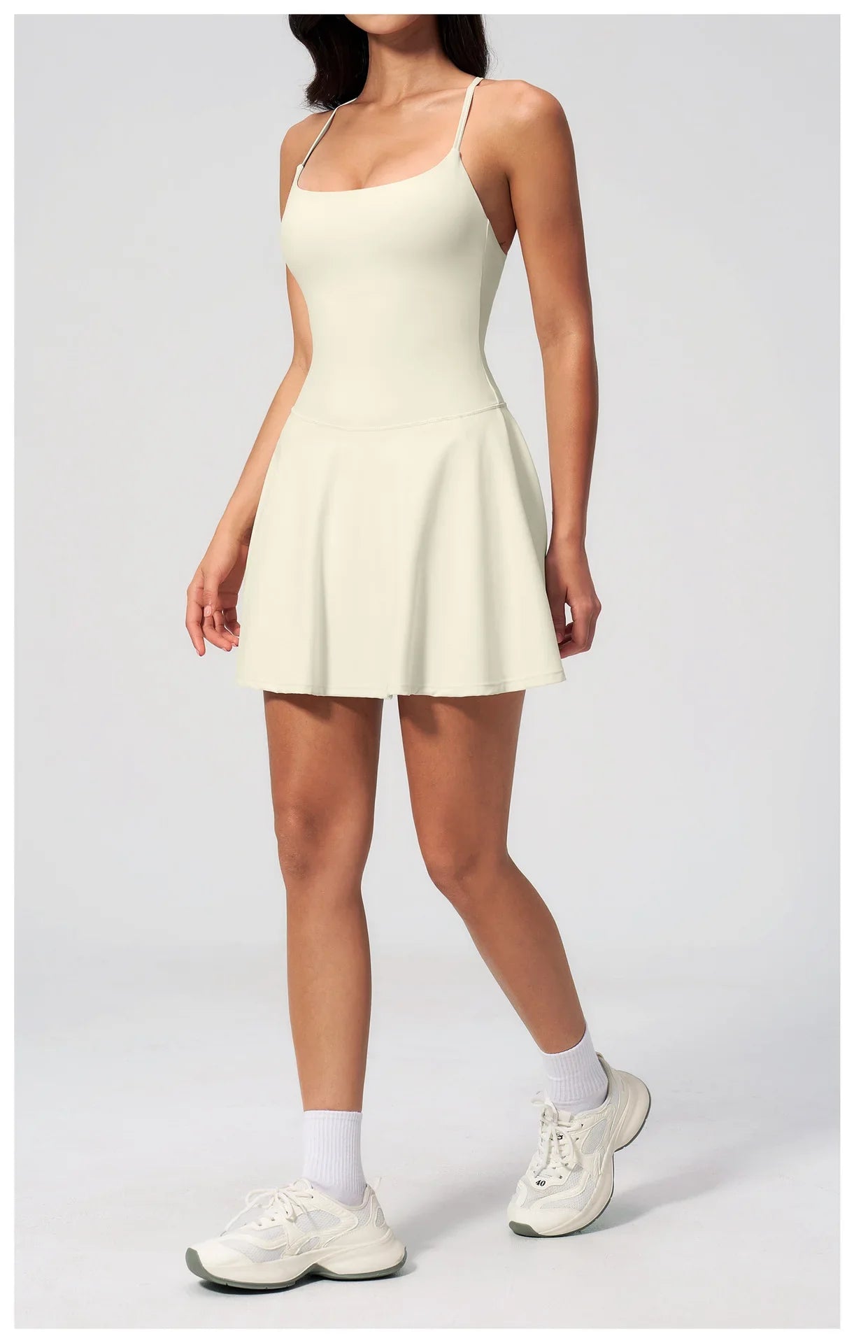 Women Tennis Dress with Shorts Pocket Square Neck Hollow Back Sleeveless One Piece Sports Outfit Fitness Pleate Mini Dresses