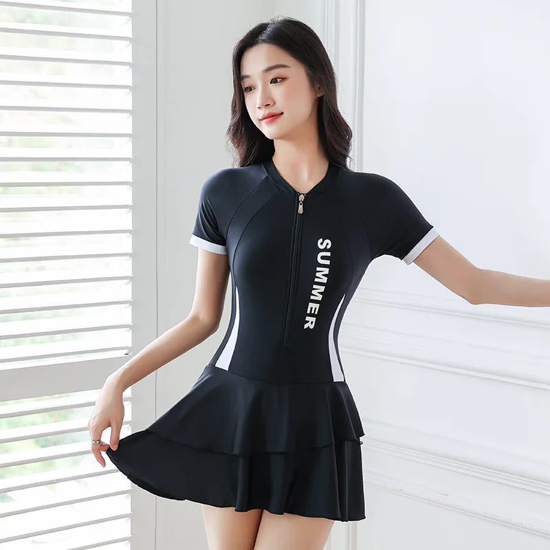 The New Plus Size Swimsuit Is Suitable for Women To Look Slim, Soak in Hot Springs, Beach Vacation, Integrated Conservative