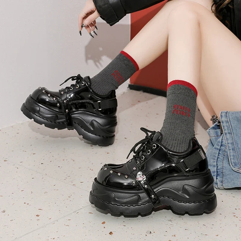 2026 Chunky Platform Punk Sneakers Women Belt Decor Lace Up Thick Bottom Vulcanized Shoes Woman Heighten Rivets Goth Shoes Mujer
