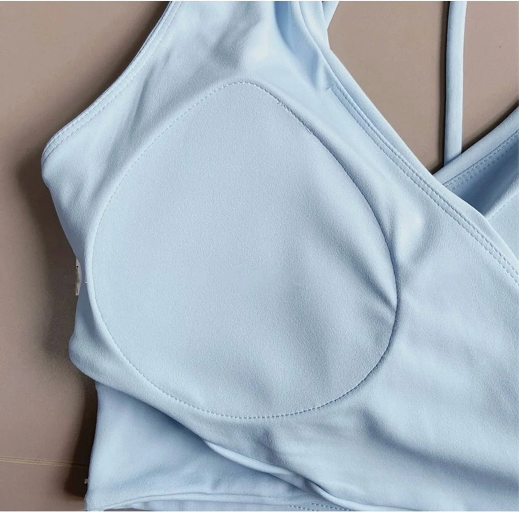 Women's Cross Back Sports Bra Shock Resistant Gathered Sexy Gym Running Bra Summer Yoga Vest Outdoor Comfortable Fitness Wear