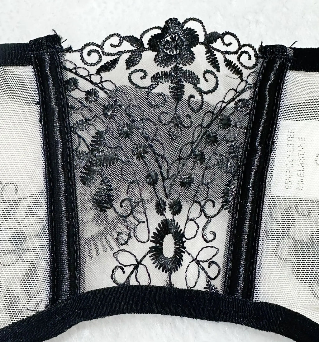 Women's New Floral Embroidered See-Through Mesh Lingerie 4-Piece Set - Sexy Underwear for Special Nights