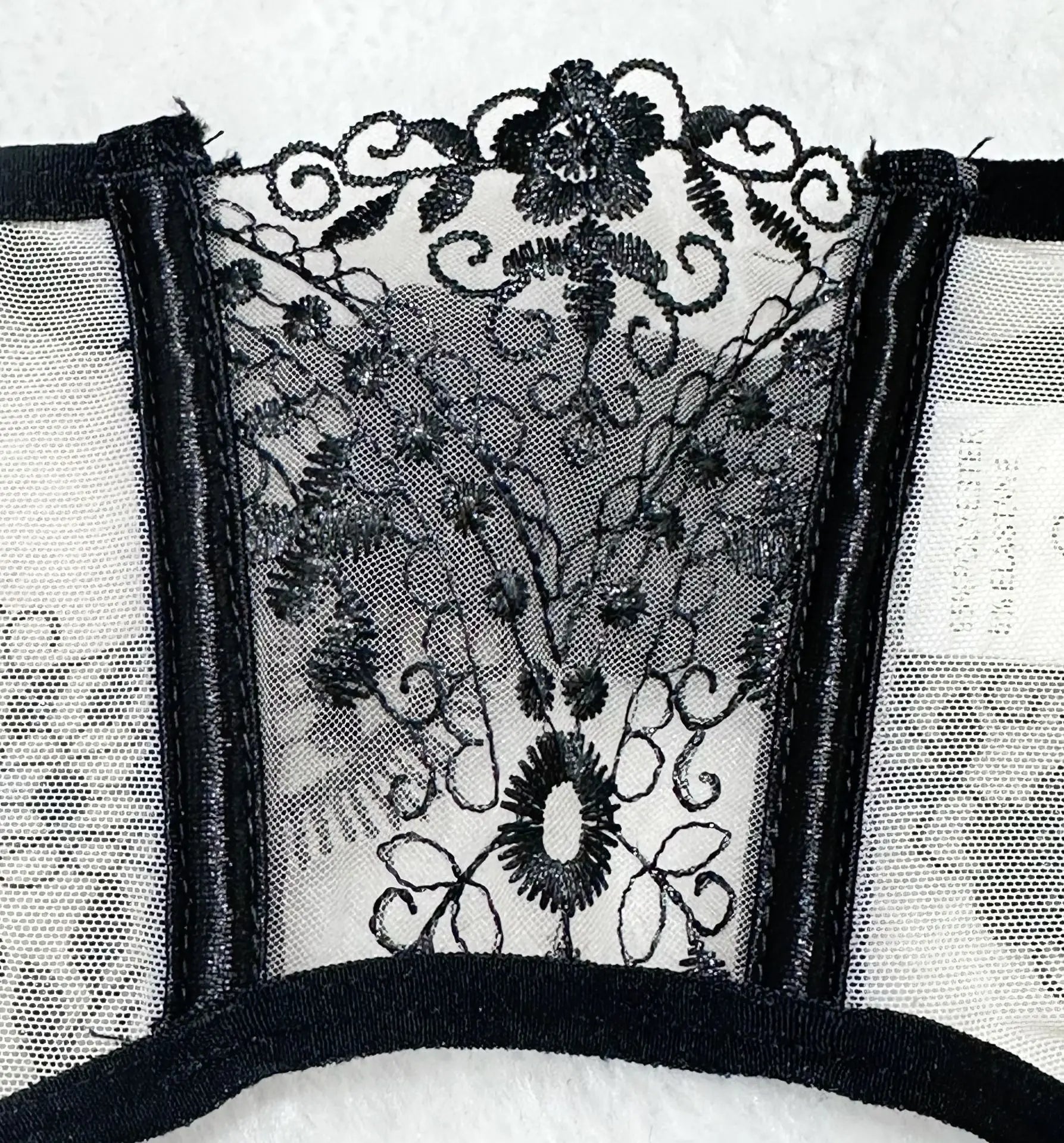 Women's New Floral Embroidered See-Through Mesh Lingerie 4-Piece Set - Sexy Underwear for Special Nights