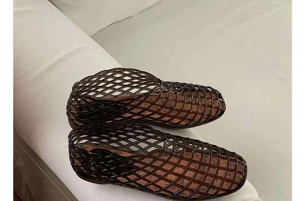 Women's New Flat Sandals with Hollow Transparent Color Mesh Jelly Shoes Woman Daily Walking Flats Plus Size 41 Soft PVC Footwear