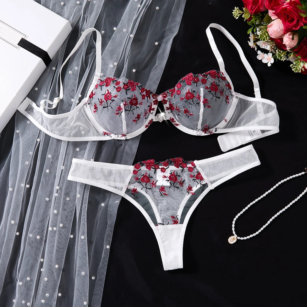 White embroidered floral lingerie set - a sexy bra and thong combination with heart-shaped decorations for ladies ZA824026