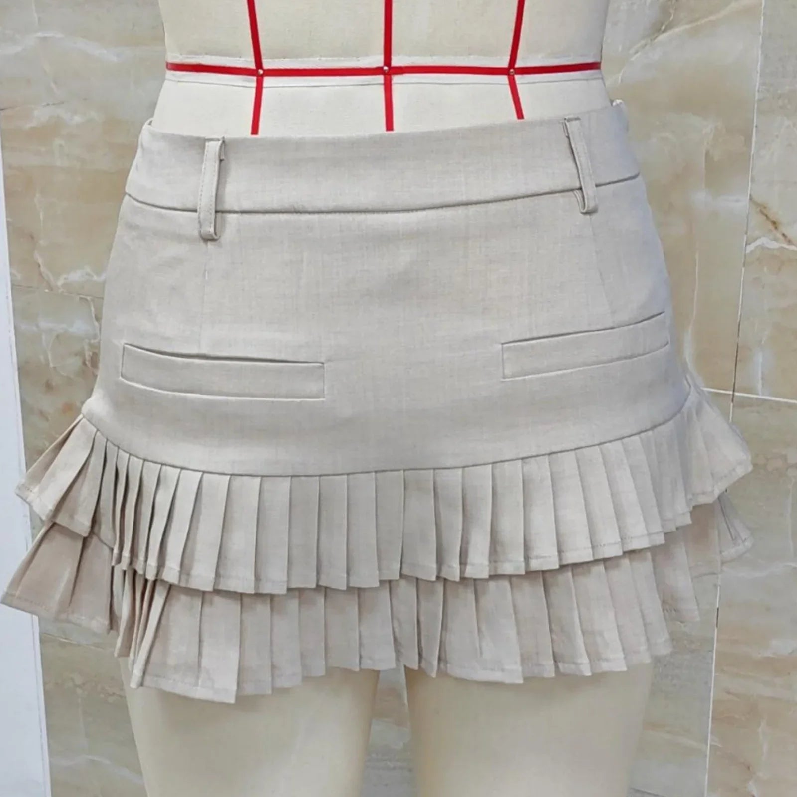 Pleated Mini Skirt for Women Summer Versatile Double Layered Hem Decorative Belt Short Skirts Trendy Mini Skirts for Daily Wear