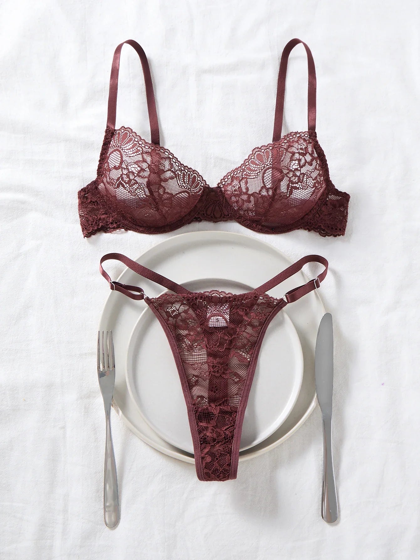 Deep Brown Lace Sexy Deep V Bra And G-string Transparent Hollow Design Women's Underwear Set Costume/Intimate Wear