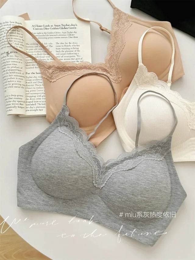 Comic Chest Bra No Underwire European Thin Straps Summer Women Lace Gathering Push Up Seamless Bras Japanese Style Natural Look