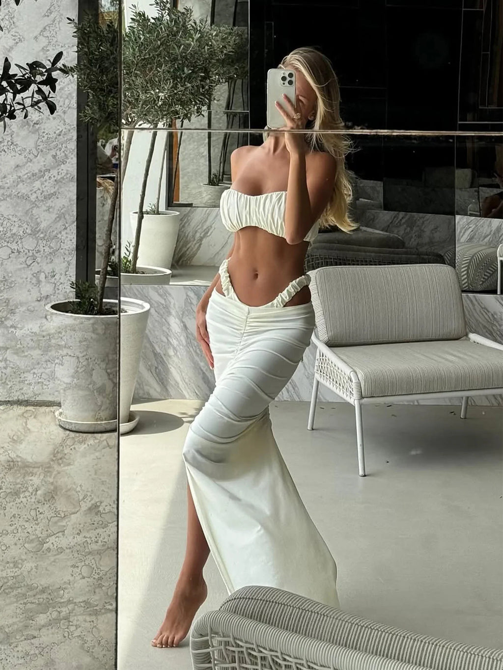 Ruched Bandeau Swimsuit Strapless 3 Piece White Bubble Bikini Sets White High-Cut Maxi Skirt Swimswear Luxury Beach Outfit K264