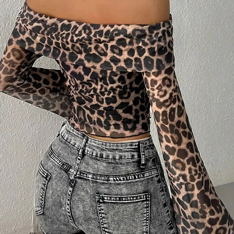 Autumn Women's T-shirt New Streetwear Fashion Long Sleeves O-Neck Tees Sexy Leopard Backless Female Versatile Knitted Clothing