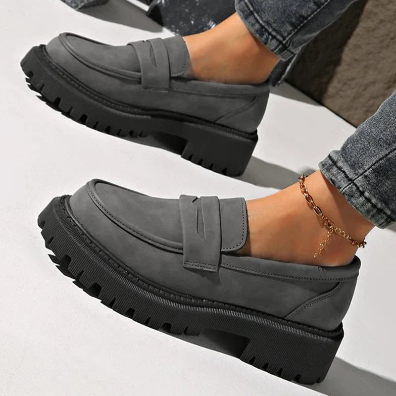 Basic Gray Faux Suede Loafers Shoes Women Slip On Round Toe Loafers Shoes Woman Spring Autumn Plus Size Platform Shoes Ladies