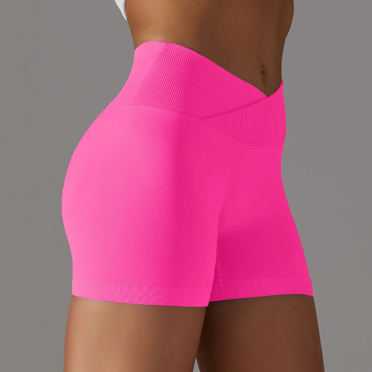 Summer V-waist peach hip lifting tight fitting three part pants, high waist yoga shorts, running speed drying seamless yoga pant