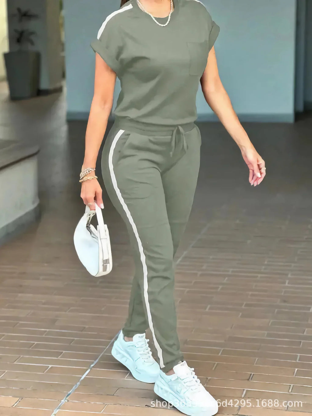 Women's suit sports casual two-piece short-sleeved suit plus size mom