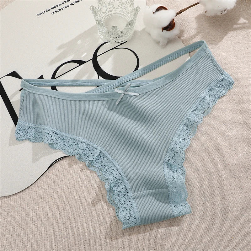 3Pcs Women Cotton Panties Seamless Hollow Sexy Design Unique Low Waist Women Panty Breathable Girl Underwear Soft Lingerie S-XL