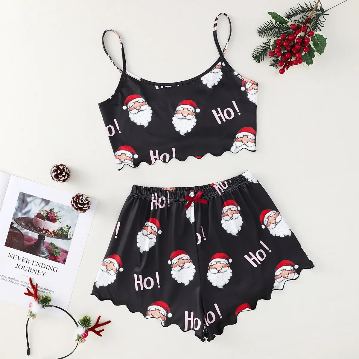 Women Sleepwear Christmas Santa Print Crew Neck Sleeveless with Spaghetti Strap Top and Shorts Pajama Set Loungewear