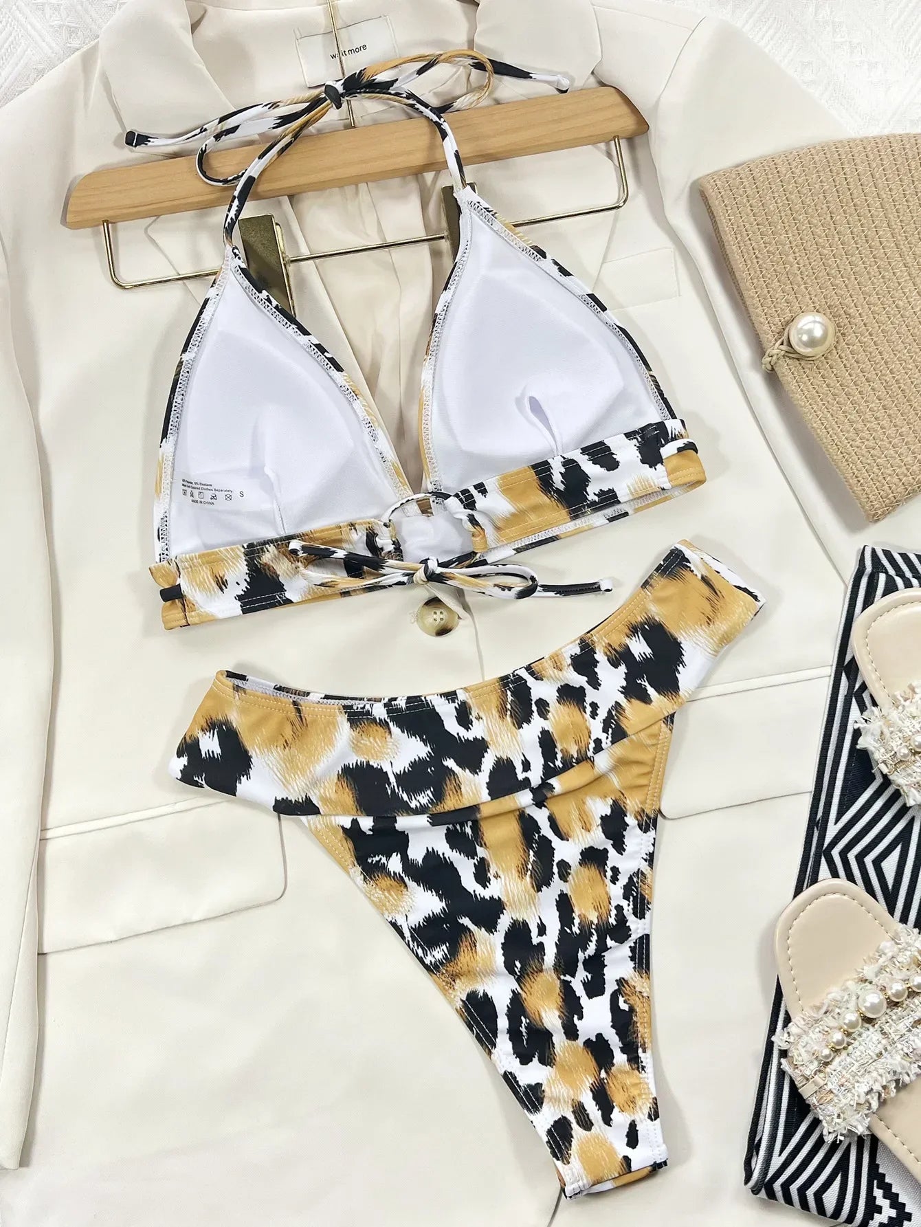 2026 Sexy Bikini Women Push Up Leopard Print High Waist Halter Swimwear Swimsuit Bikinis Set Bathing Suit Metal Chain Decor New