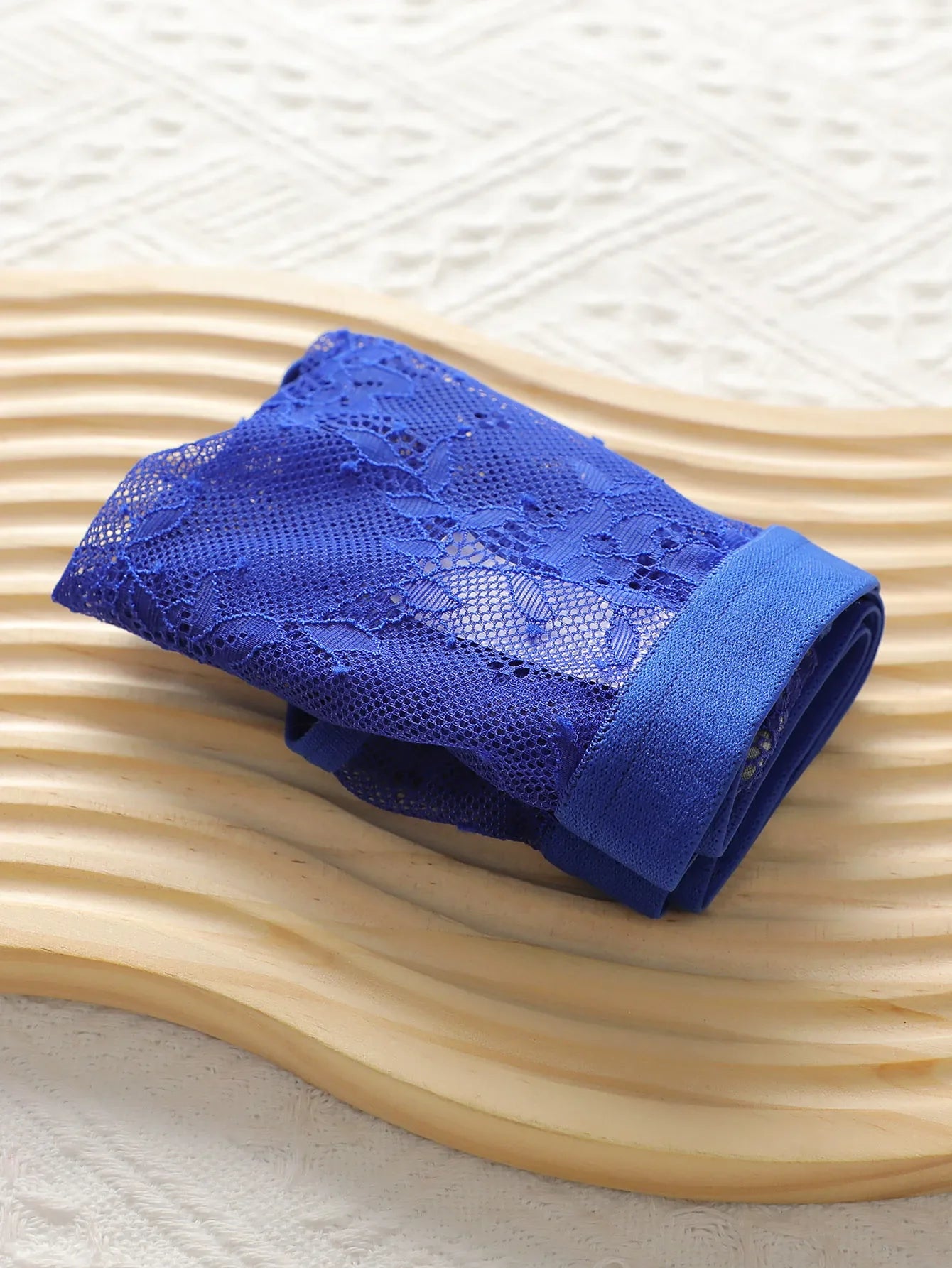 Women's sexy embroidered lace floral underwear with low waist and no marks easy to wash and dry triangular underwear C2456