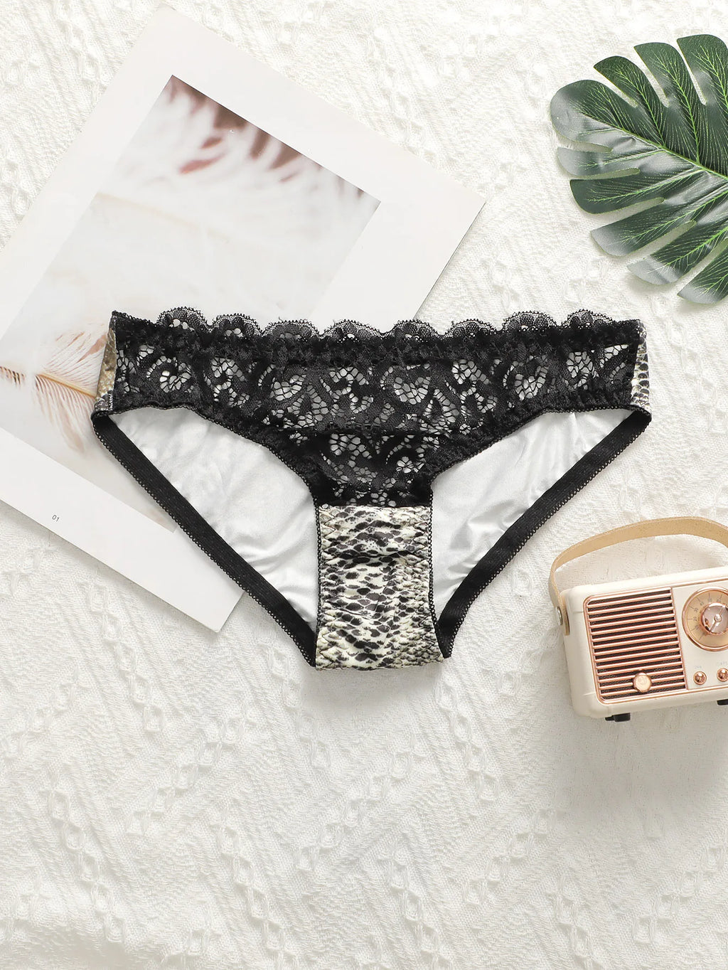 Women's sexy bra set with lace ultra-thin 2-piece leopard print Underwear is suitable for special occasions and daily use A3132