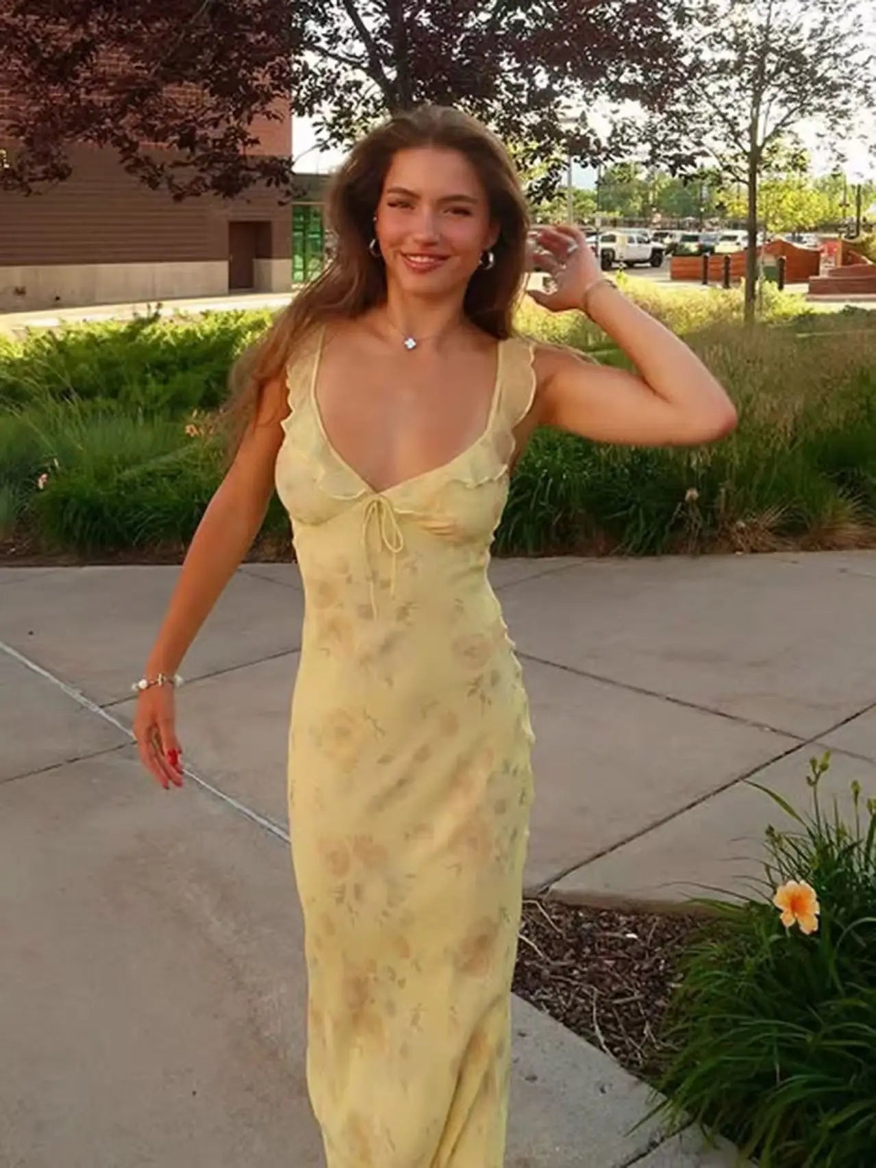 Sexy Elegant Flower Print Slim Long Dresses Women V-neck Low Cut Leace-up Backless Package Hip Bodycon Sleeveless Dress Female