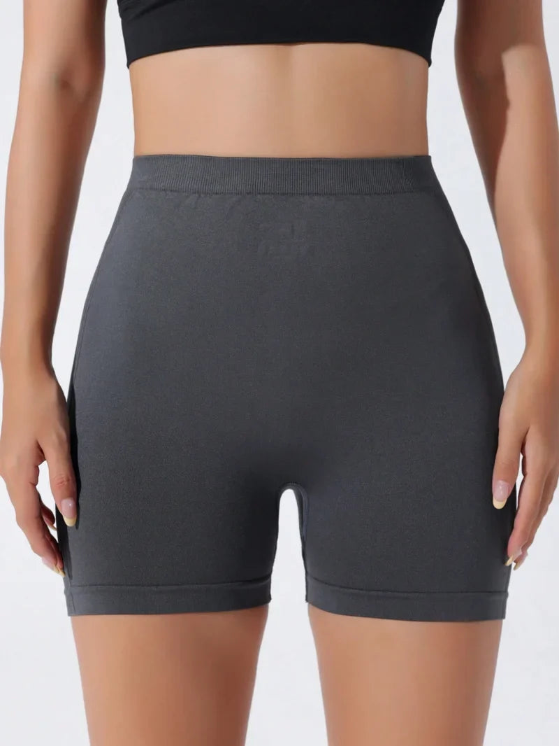 Seamless High Waisted Yoga Shorts From Europe And America Waist Tightening And Hip Lifting Fitness Pants Rear V-Waist