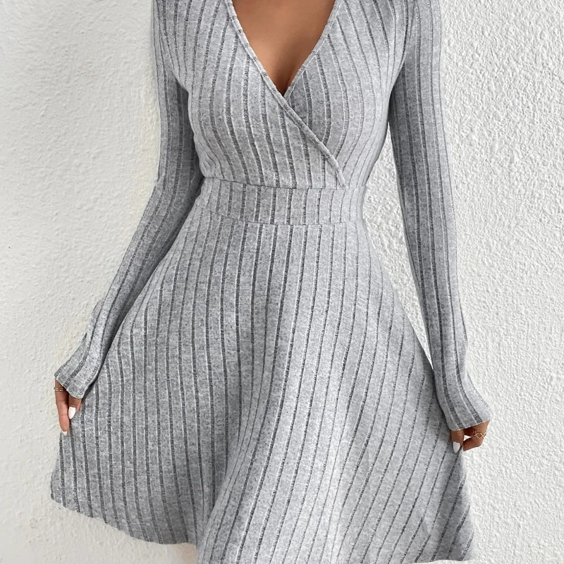New for autumn/Winter Women Knit Slim Sexy Bodycon Dress V-Neck Long Sleeve Dress Solid Casual Midi Sweater Dress