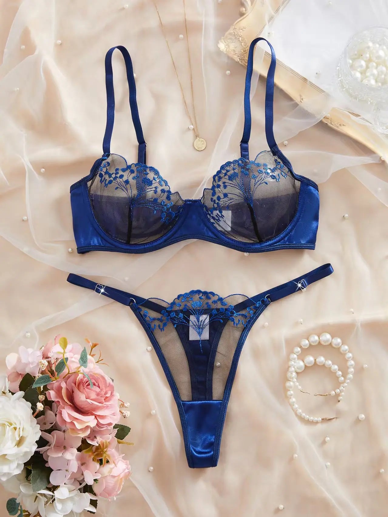 Valentine's Day Ladies Black Forest Wave Lace Sexy Underwear Set Romantic Floral Trim Bustier Nightgown for Women