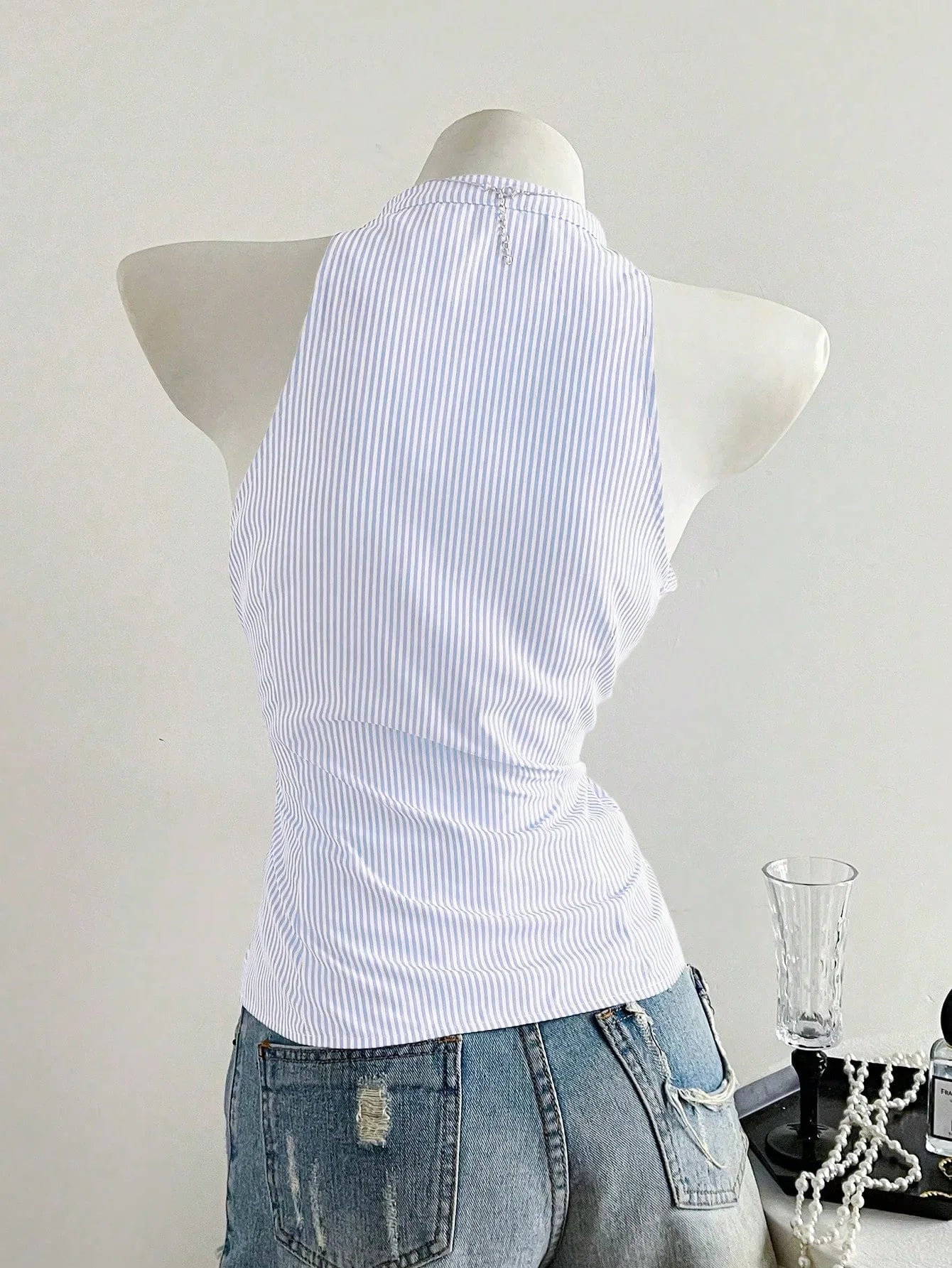 Summer Casual Shirt Women's Blue Striped Halter Top V Neck Button Down Sleeveless Slim Fit Blouse 2026 Y2K Style Streetwear
