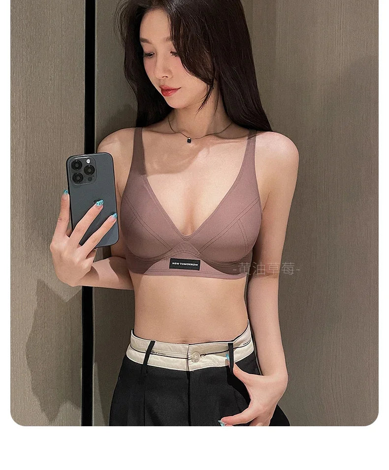MOYISU Japanese Silky-Tech Bralette - Traceless Wireless Summer Bras for Small Chest Pull Together Soft Support Back Tuck Design