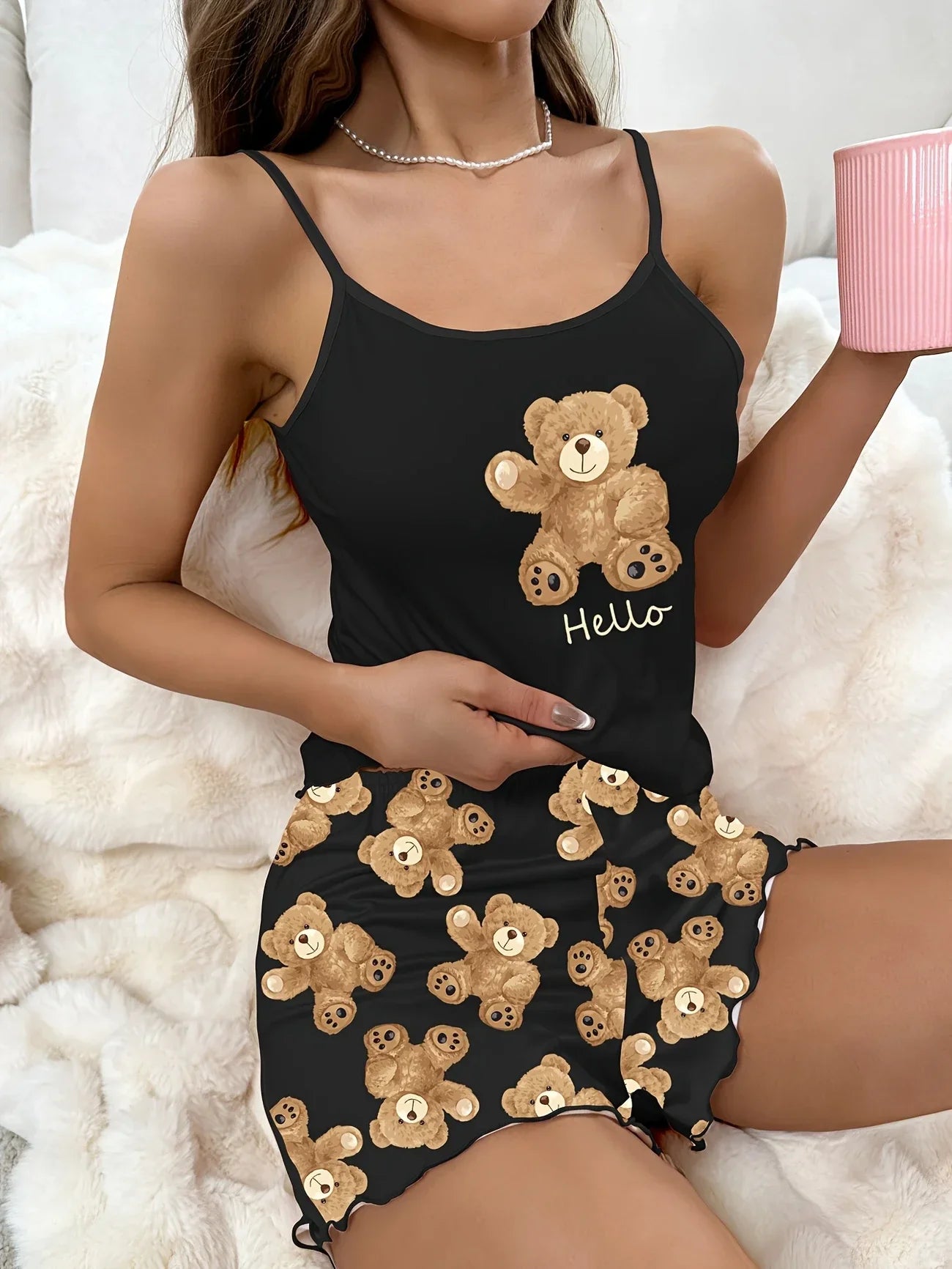 Women's Sleepwear Comfortable Relaxed Fit Pajama Set Round Neck Backless Cami Top with Heart Print Shorts