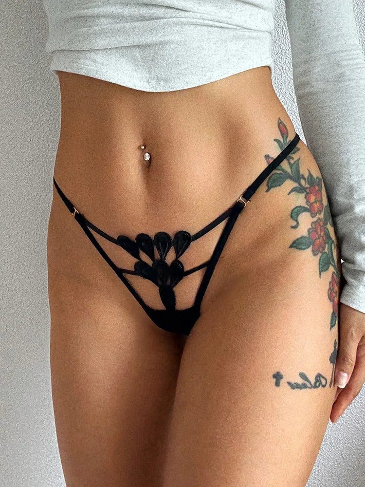 Sexy Thong Lace Panties Women Briefs Girls G String Hollow Out Transparent Underwear Female Thin Low Waist Lingerie Size S-XL