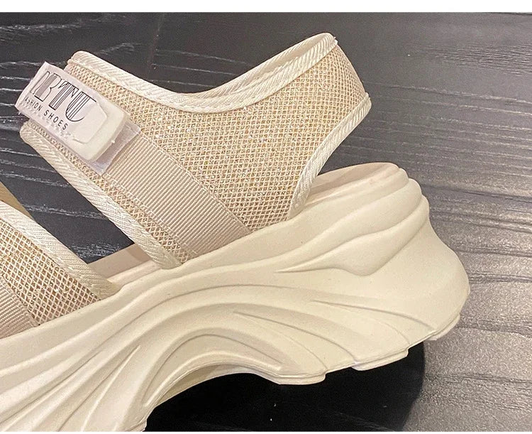 New Sports Sandals for Women Flat Bottomed Beach Shoes Thick Soled Casual Women Shoes Sandalias De Mujer 2025