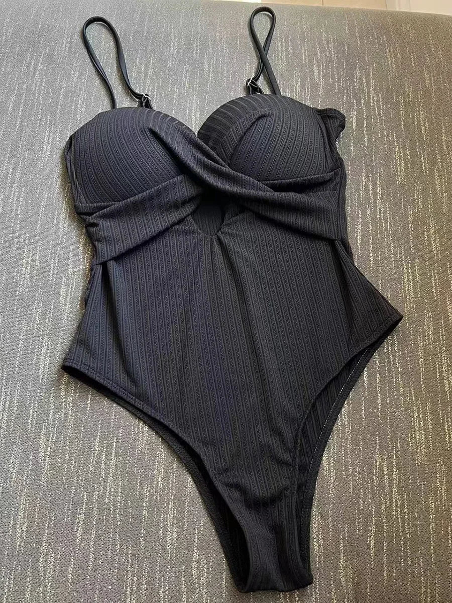 Wrinkled Bra Cup Swimsuits 2025 Female Swimwear One Piece Swimsuit Women Monokini High Cut Bathing Suit Swim Beach Wear Bodysuit
