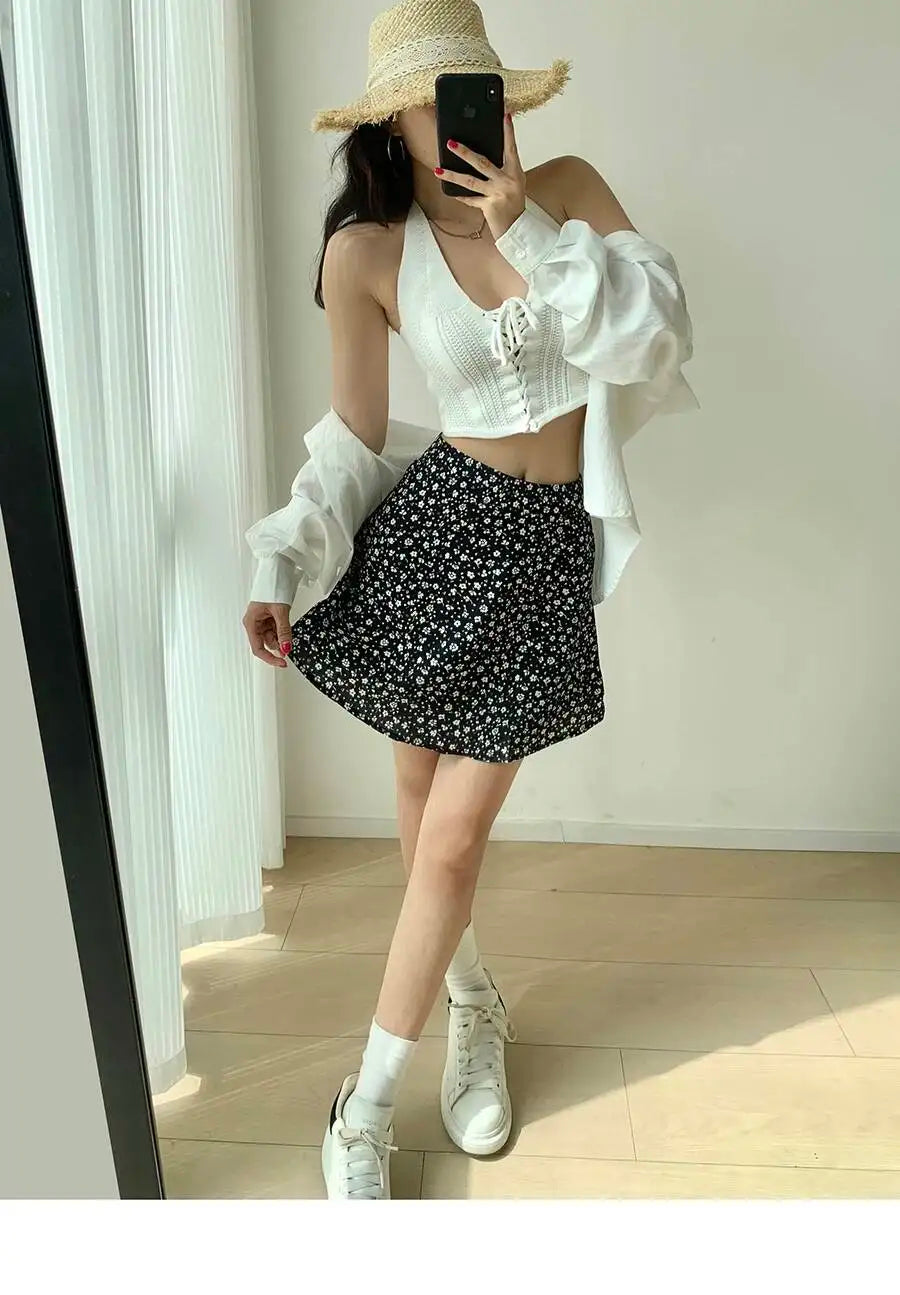 2026 Summer New Retro Vacation Style Small Floral Half Skirt High Waisted Wrap Buttocks Elegant Sweet Slim Short Skirt 06AH