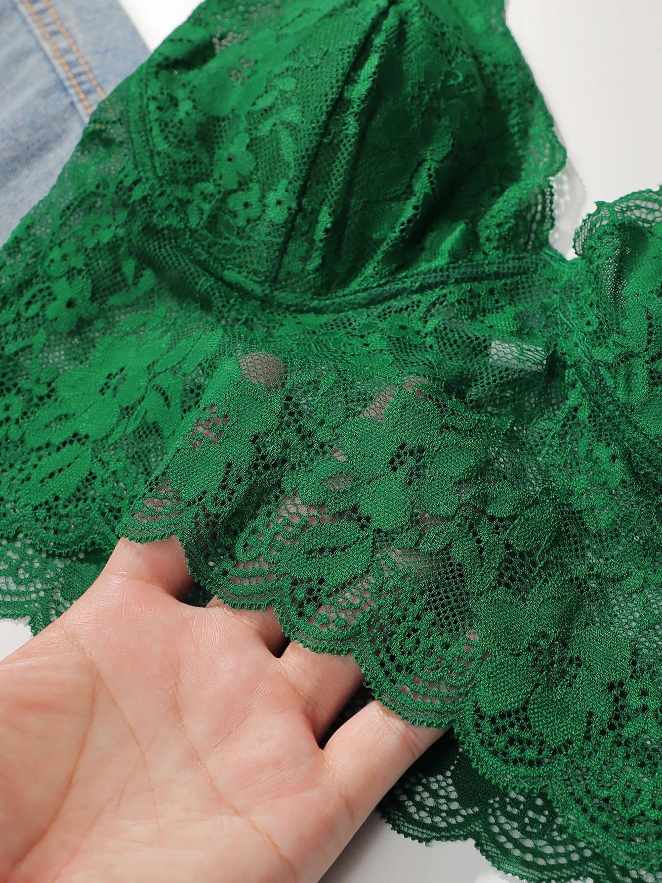 European and American green lace lingerie camisole vest women's gathering bra sexy breathable thin women's braissere MR2641