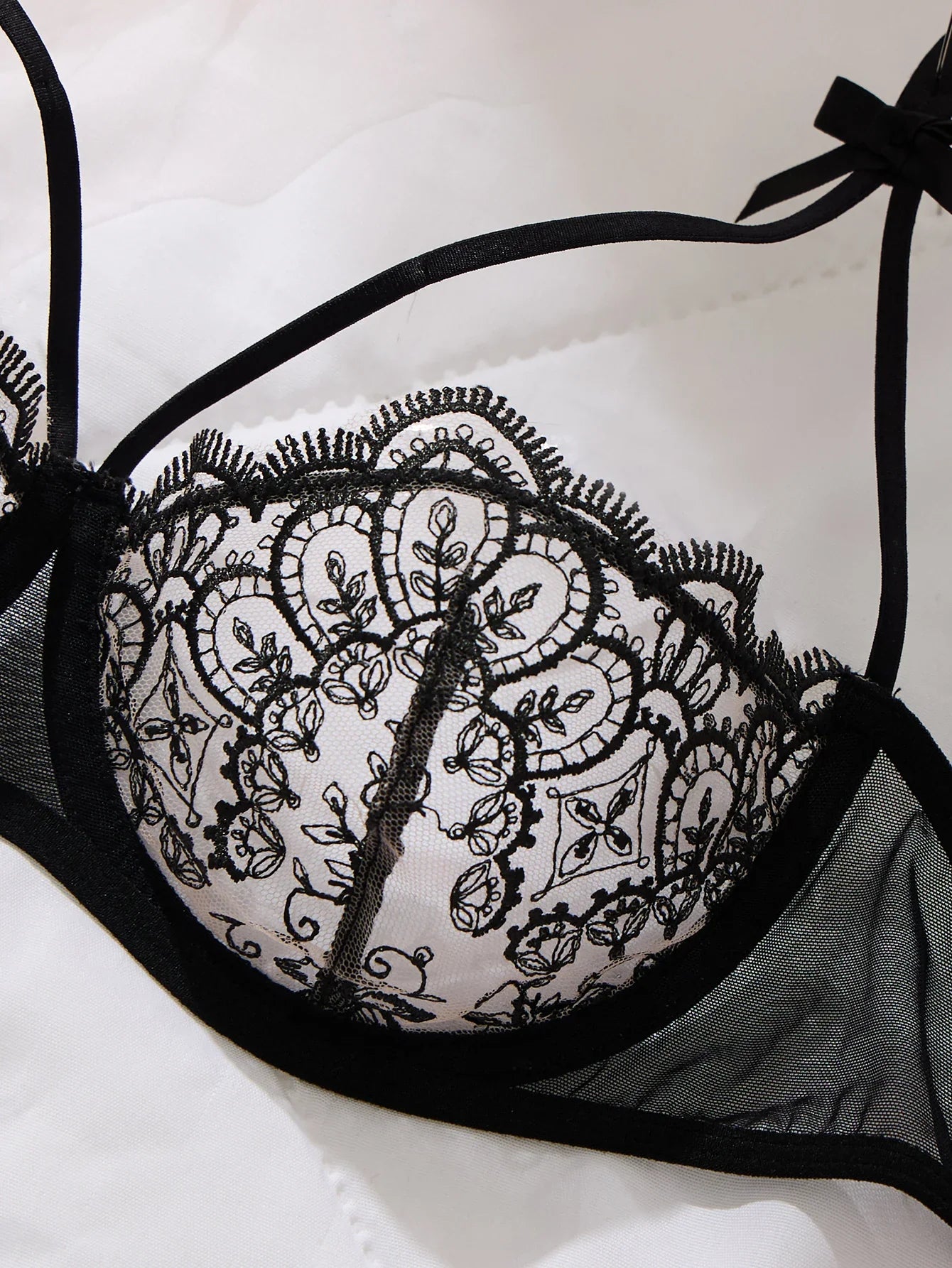 3 Pieces Sheer Lace Garter Lingerie Set Women Black Underwire Bra Bow Decor Thong Sexy Ladies Underwear ZA25205