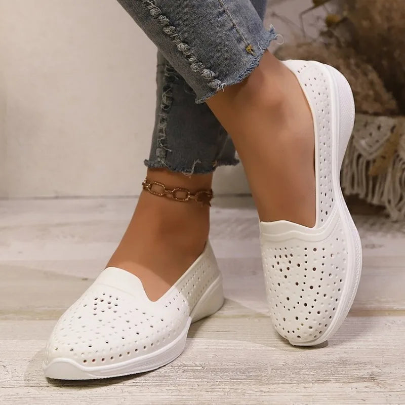 Women's Summer Casual Sandals Women Plastic Beach Sandals Female Non-slip Flat slippers Soft Bottom Jelly Sandals